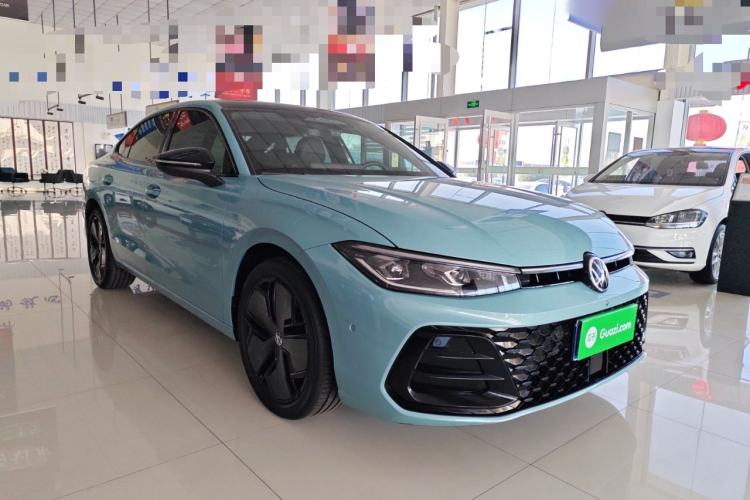 Used Volkswagen Passat 2025 Pro 380TSI Starry Dragon Luxury Edition Exterior 2