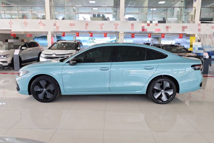 Used Volkswagen Passat 2025 Pro 380TSI Starry Dragon Luxury Edition Exterior 3