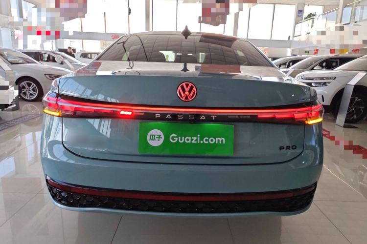 Used Volkswagen Passat 2025 Pro 380TSI Starry Dragon Luxury Edition Exterior 4