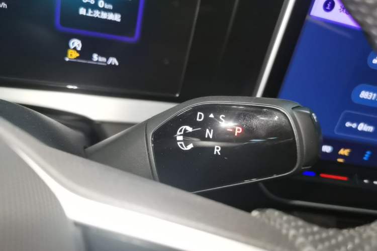 Used Volkswagen Passat 2025 Pro 380TSI Starry Dragon Luxury Edition Gear Lever