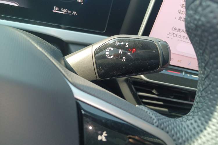 Used Volkswagen Passat 2025 Pro 380TSI Starry Dragon Luxury Edition Gear Lever