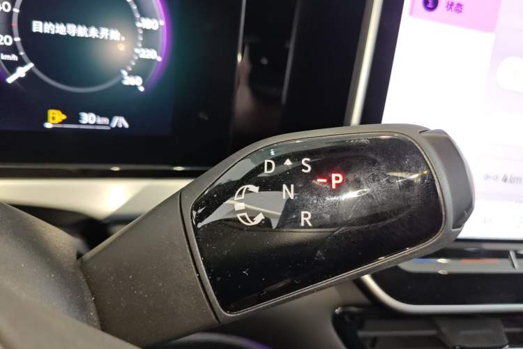 Used Volkswagen Passat 2025 Pro 380TSI Starry Dragon Luxury Edition Gear Lever