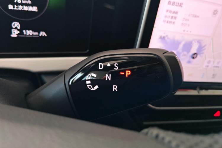 Used Volkswagen Passat 2025 Pro 380TSI Starry Dragon Luxury Edition Gear Lever