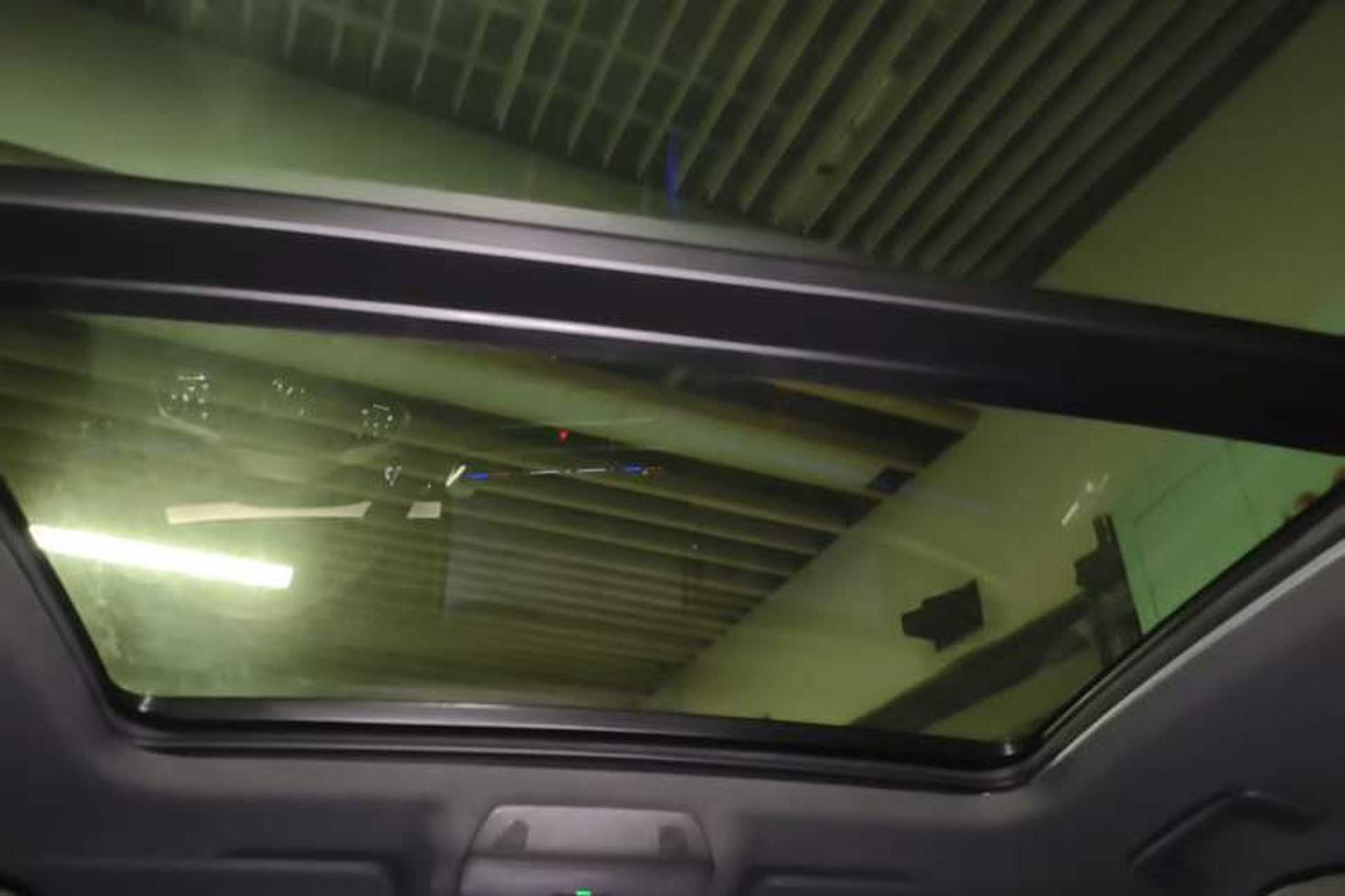 Used Volkswagen Passat 2025 Pro 380TSI Starry Dragon Luxury Edition Headliner