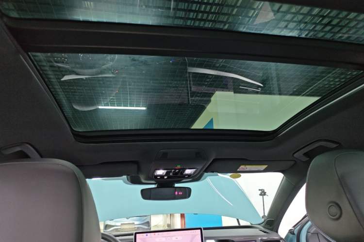 Used Volkswagen Passat 2025 Pro 380TSI Starry Dragon Luxury Edition Headliner