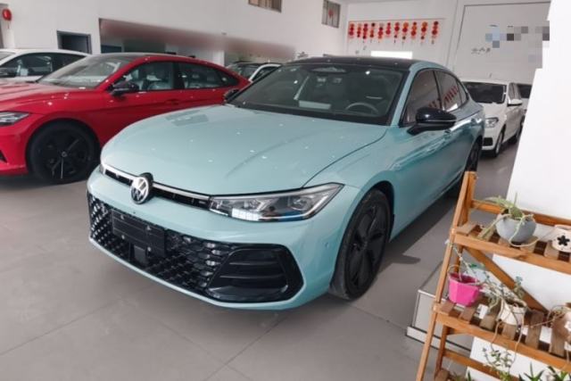 Used Volkswagen Passat 2025 Pro 380TSI Starry Dragon Luxury Edition