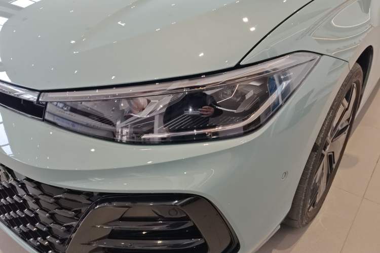 Used Volkswagen Passat 2025 Pro 380TSI Starry Dragon Luxury Edition Left Front Headlight