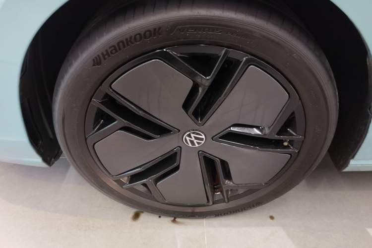 Used Volkswagen Passat 2025 Pro 380TSI Starry Dragon Luxury Edition Left Front Wheel Hub
