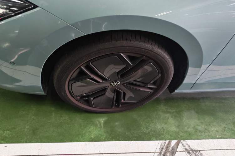 Used Volkswagen Passat 2025 Pro 380TSI Starry Dragon Luxury Edition Left Front Wheel Hub