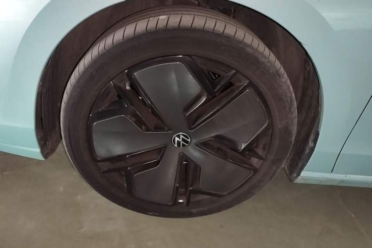 Used Volkswagen Passat 2025 Pro 380TSI Starry Dragon Luxury Edition Left Front Wheel Hub