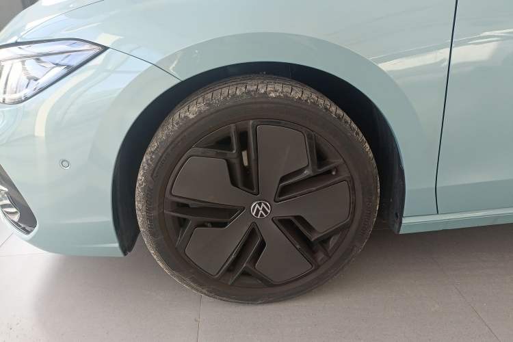Used Volkswagen Passat 2025 Pro 380TSI Starry Dragon Luxury Edition Left Front Wheel Hub