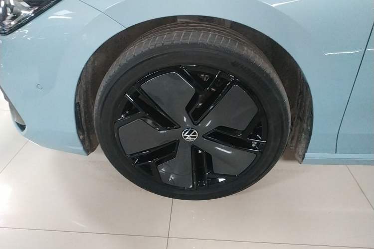 Used Volkswagen Passat 2025 Pro 380TSI Starry Dragon Luxury Edition Left Front Wheel Hub