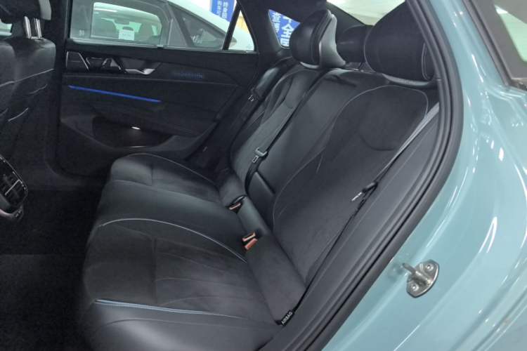 Used Volkswagen Passat 2025 Pro 380TSI Starry Dragon Luxury Edition Left Rear Seat