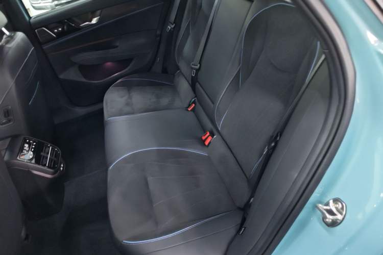 Used Volkswagen Passat 2025 Pro 380TSI Starry Dragon Luxury Edition Left Rear Seat
