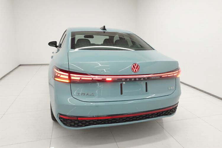 Used Volkswagen Passat 2025 Pro 380TSI Starry Dragon Edition Rear