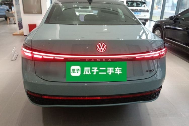 Used Volkswagen Passat 2025 Pro 380TSI Starry Dragon Luxury Edition Rear