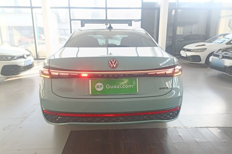 Used Volkswagen Passat 2025 Pro 380TSI Starry Dragon Luxury Edition Rear