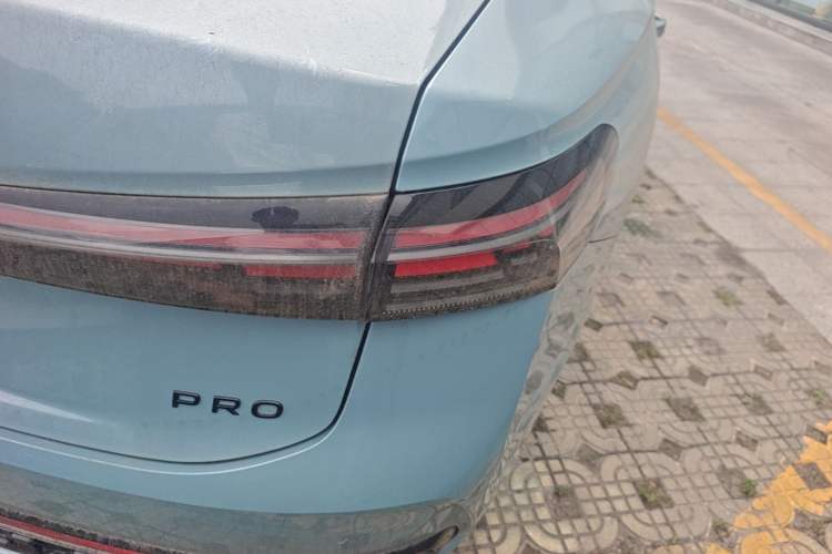Used Volkswagen Passat 2025 Pro 380TSI Starry Dragon Luxury Edition Right Rear Taillight
