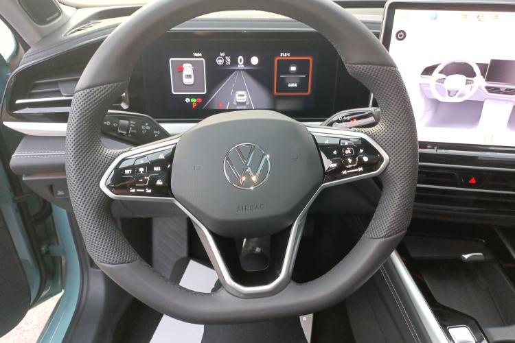 Used Volkswagen Passat 2025 Pro 380TSI Starry Dragon Luxury Edition Steering Wheel