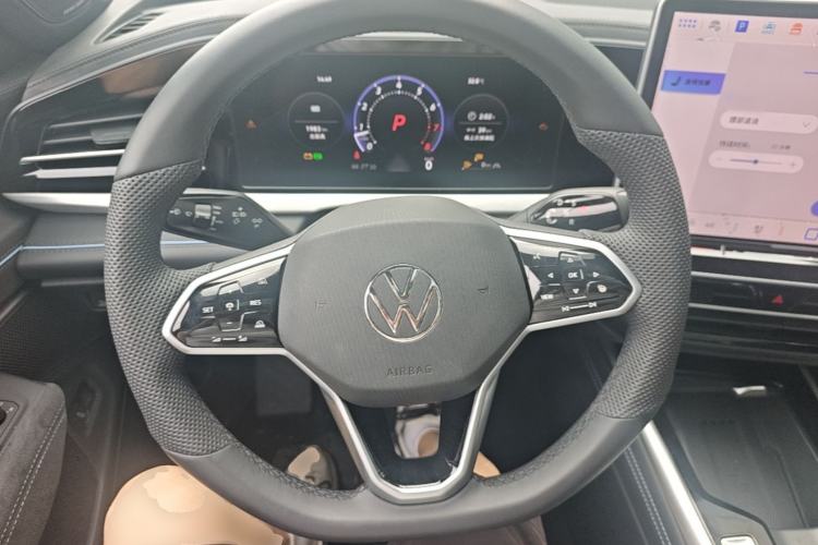 Used Volkswagen Passat 2025 Pro 380TSI Starry Dragon Luxury Edition Steering Wheel
