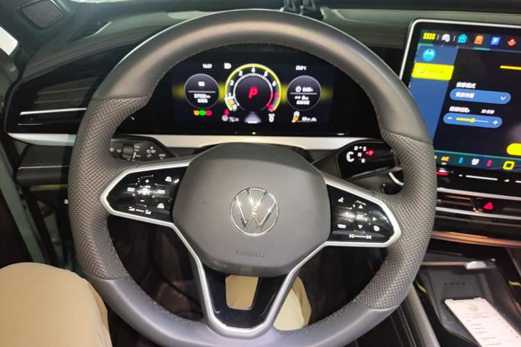 Used Volkswagen Passat 2025 Pro 380TSI Starry Dragon Luxury Edition Steering Wheel
