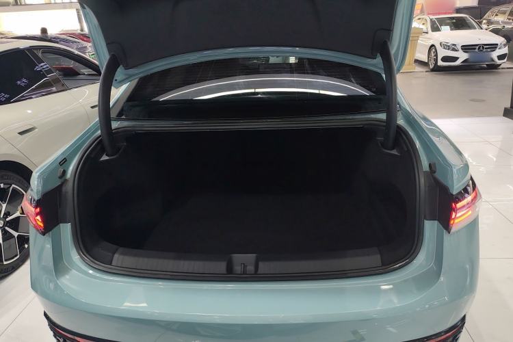 Used Volkswagen Passat 2025 Pro 380TSI Starry Dragon Luxury Edition Trunk