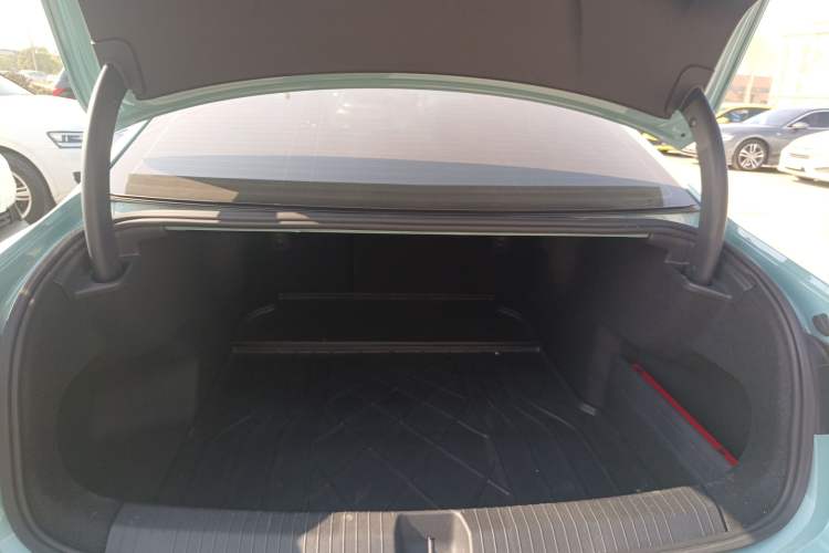 Used Volkswagen Passat 2025 Pro 380TSI Starry Dragon Luxury Edition Trunk