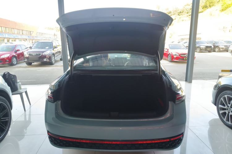 Used Volkswagen Passat 2025 Pro 380TSI Starry Dragon Luxury Edition Trunk