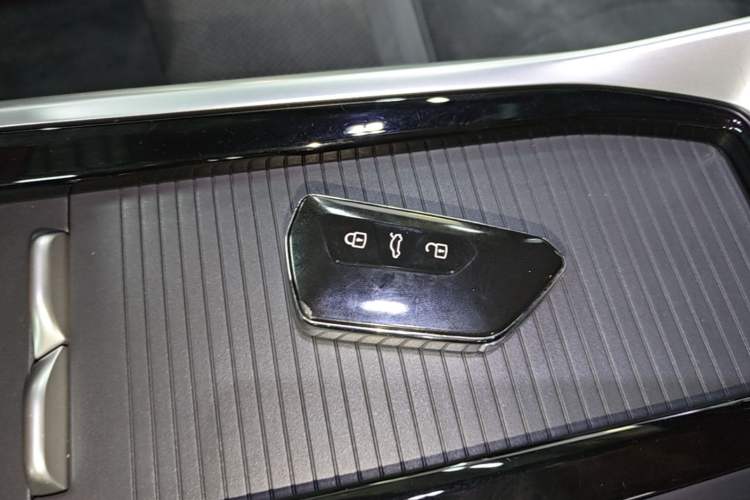 Used Volkswagen Passat 2025 Pro 380TSI Starry Dragon Luxury Edition Vehicle Key