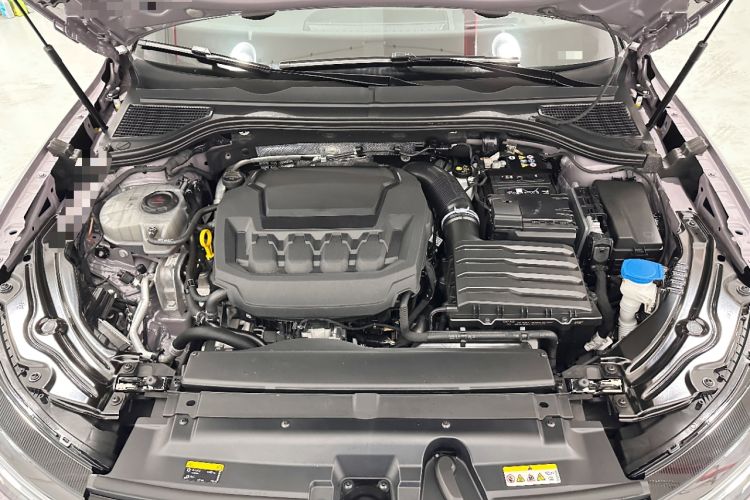 Used Volkswagen Passat 2025 Pro 380TSI Dragon Supreme Edition Engine Bay