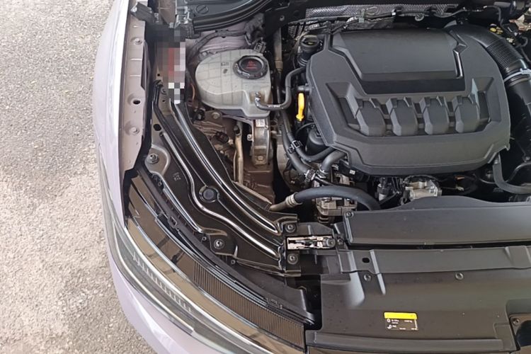 Used Volkswagen Passat 2025 Pro 380TSI Dragon Supreme Edition Engine Bay Right