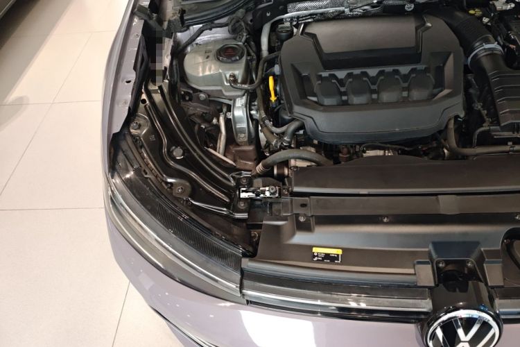 Used Volkswagen Passat 2025 Pro 380TSI Dragon Supreme Edition Engine Bay Right