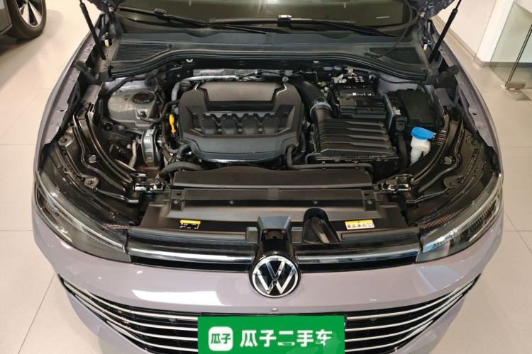 Used Volkswagen Passat 2025 Pro 380TSI Dragon Supreme Edition Engine Bay