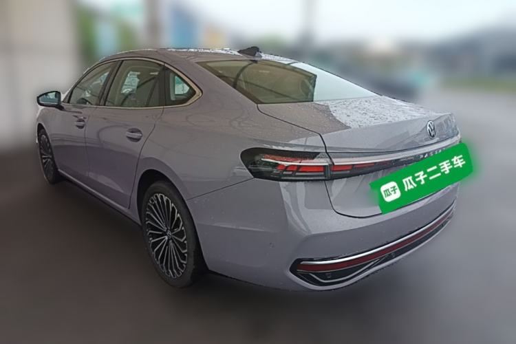 Used Volkswagen Passat 2025 Pro 380TSI Dragon Supreme Edition Rear Left 45 Deg