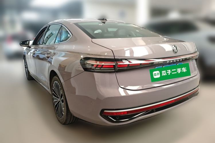 Used Volkswagen Passat 2025 Pro 380TSI Dragon Supreme Edition Rear Left 45 Deg