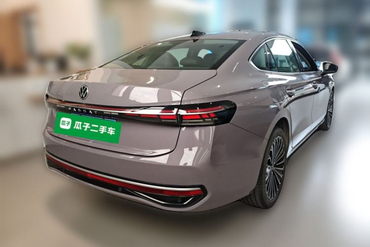 Used Volkswagen Passat 2025 Pro 380TSI Dragon Supreme Edition Rear Right 45 Deg