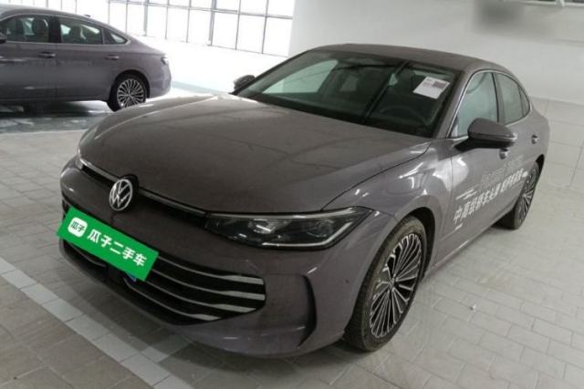 Used Volkswagen Passat 2025 Pro 380TSI Dragon Supreme Edition