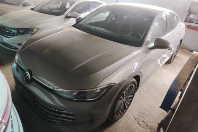 Used Volkswagen Passat 2025 Pro 380TSI Dragon Supreme Edition