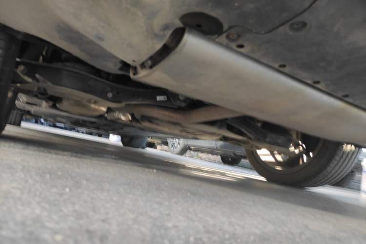 Used Volkswagen Passat 2025 Pro 380TSI Dragon Supreme Edition Chassis Rear Left