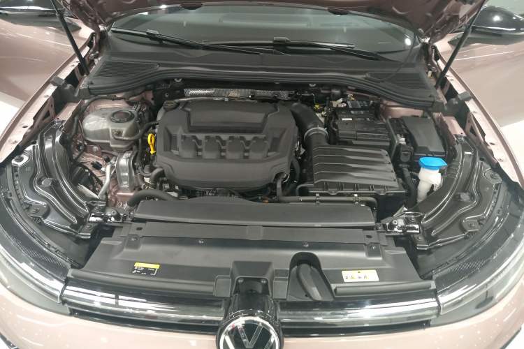 Used Volkswagen Passat 2025 Pro 380TSI Starry Dragon Luxury Edition Engine Bay