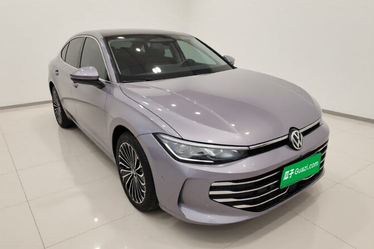 Used Volkswagen Passat 2025 Pro 380TSI Dragon Supreme Edition Exterior 1