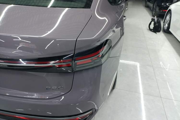 Used Volkswagen Passat 2025 Pro 380TSI Dragon Edition Exterior 3