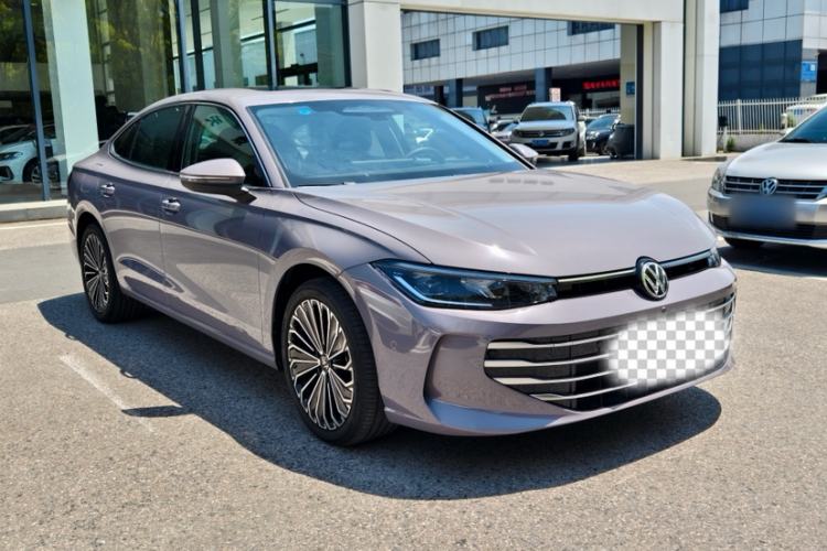 Used Volkswagen Passat 2025 Pro 380TSI Dragon Supreme Edition Exterior 8