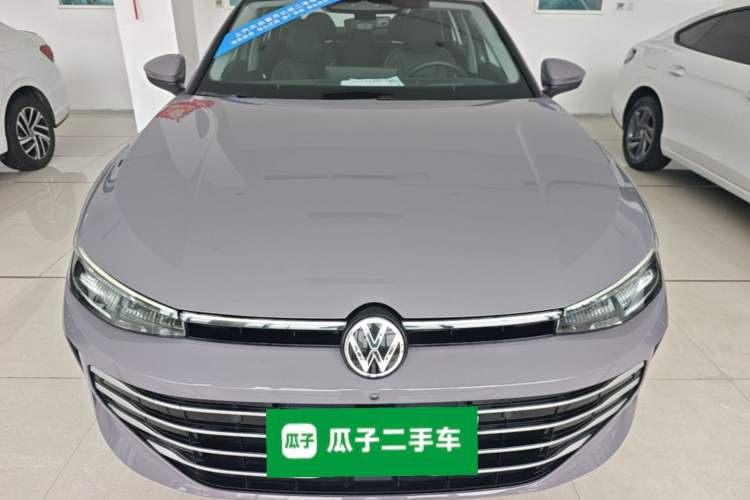 Used Volkswagen Passat 2025 Pro 380TSI Dragon Supreme Edition Front