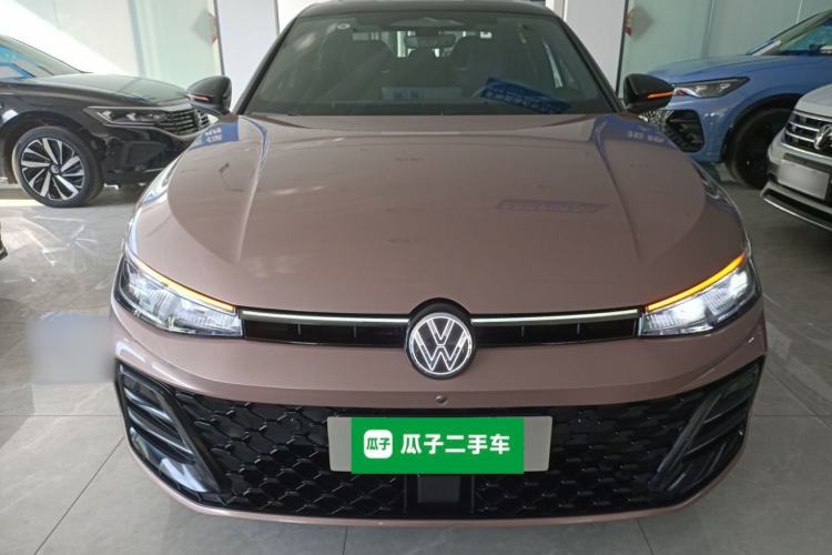 Used Volkswagen Passat 2025 Pro 380TSI Starry Dragon Luxury Edition Front