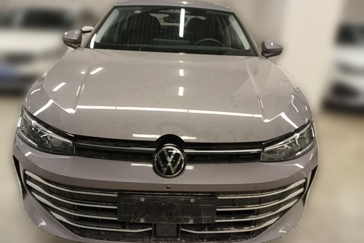 Used Volkswagen Passat 2025 Pro 380TSI Dragon Supreme Edition Front