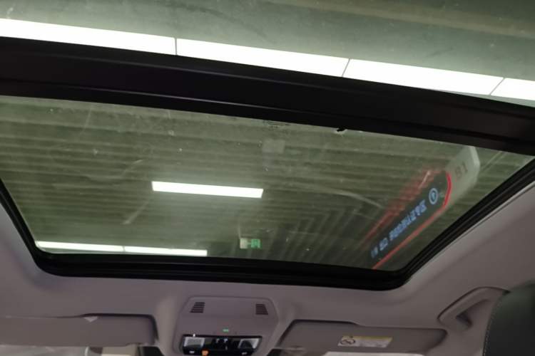 Used Volkswagen Passat 2025 Pro 380TSI Dragon Supreme Edition Headliner