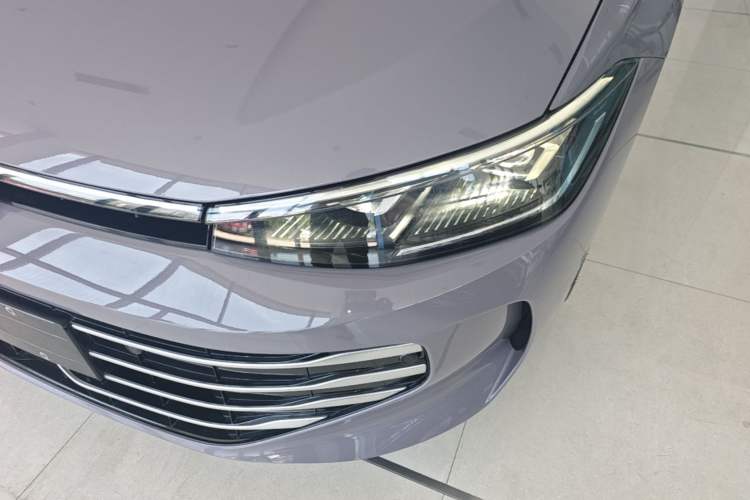 Used Volkswagen Passat 2025 Pro 380TSI Dragon Supreme Edition Left Front Headlight