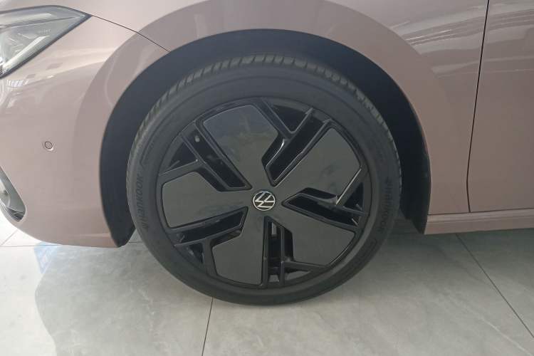 Used Volkswagen Passat 2025 Pro 380TSI Starry Dragon Luxury Edition Left Front Wheel Hub