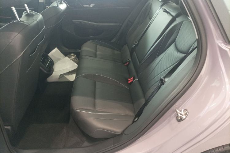 Used Volkswagen Passat 2025 Pro 380TSI Dragon Supreme Edition Left Rear Seat